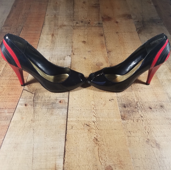 UNLISTED Black and Red Heels (Size : 6 1/2) - Picture 3 of 8